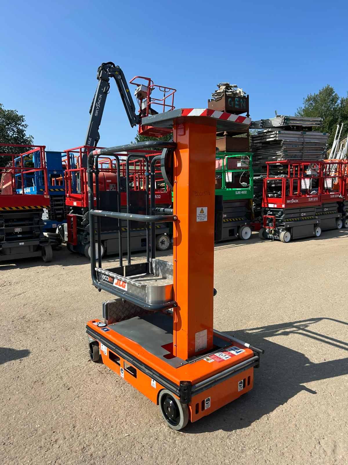 2021 ECO Lift Manual Personnel Lift Genie,Skyjack,JLG