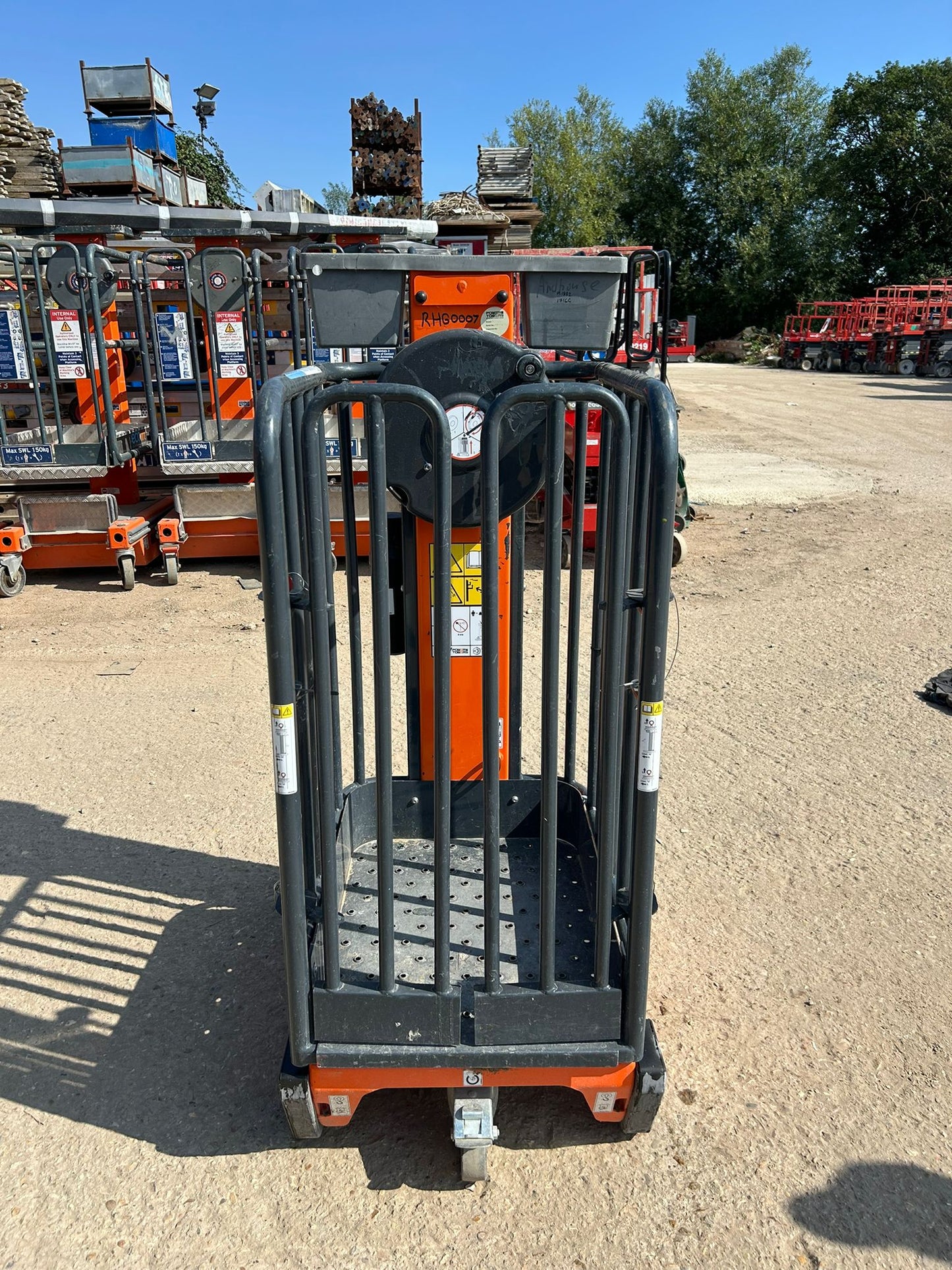 2023 Peco Lift Power Tower Scissor lift (JLG, Genie, Skyjack,Snorkel, JCB)