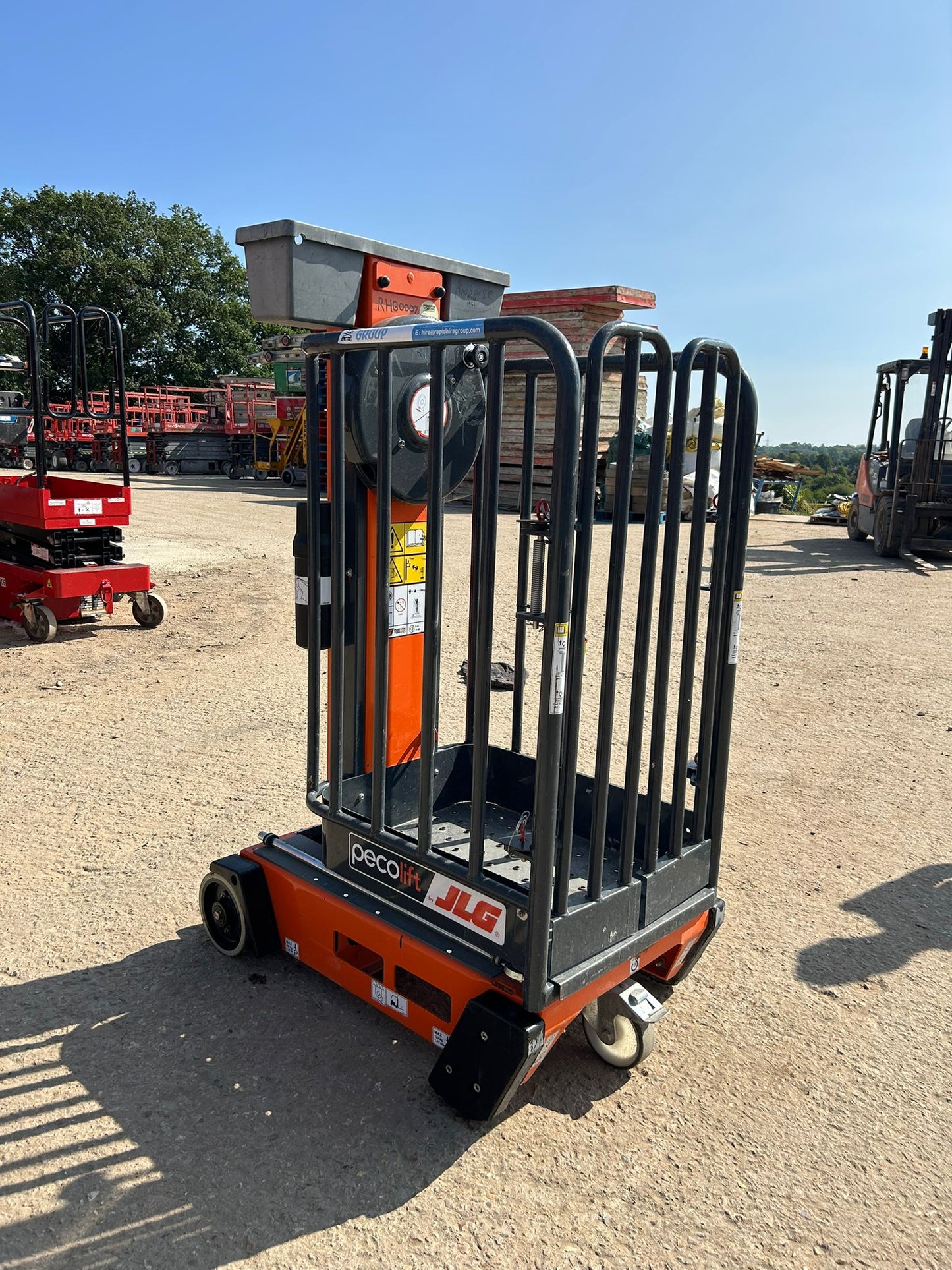 2023 Peco Lift Power Tower Scissor lift (JLG, Genie, Skyjack,Snorkel, JCB)