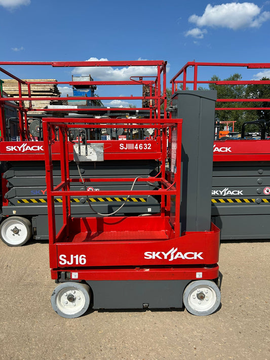 2014 SKYJACK SJ16 Runabout Personnel Lift Scissor Lift Access Platform Genie