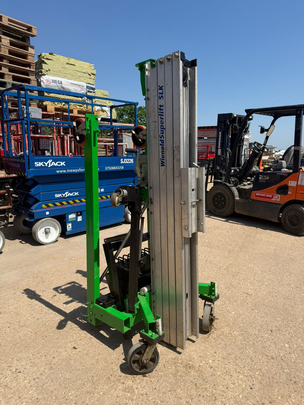2016 Genie SLK20 Counter Balance Superlift Material Lift