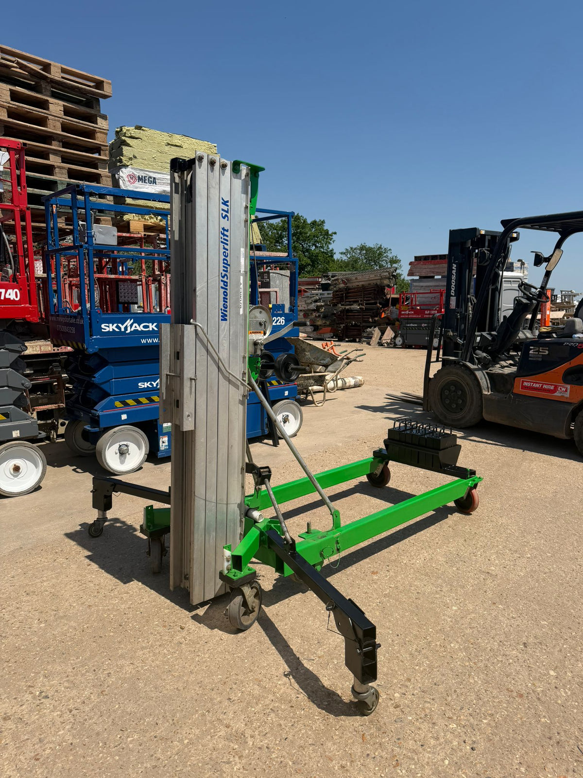 2016 Genie SLK20 Counter Balance Superlift Material Lift