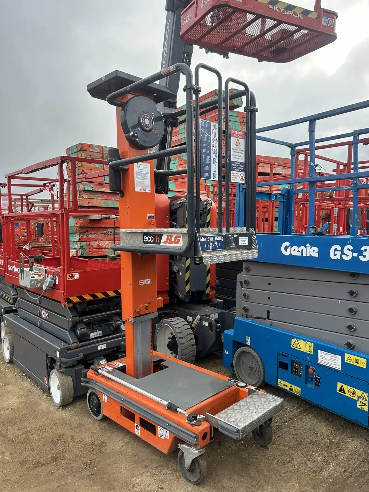 2021 ECO Lift Manual Personnel Lift Genie,Skyjack,JLG