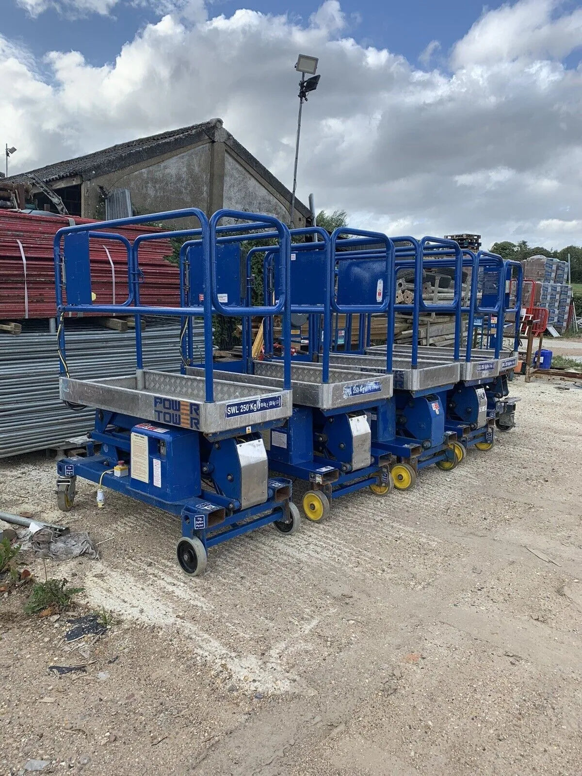 POWER TOWER PUSH AROUND SCISSOR LIFT ACCESS PLATFORM JLG, Genie,Skyjack