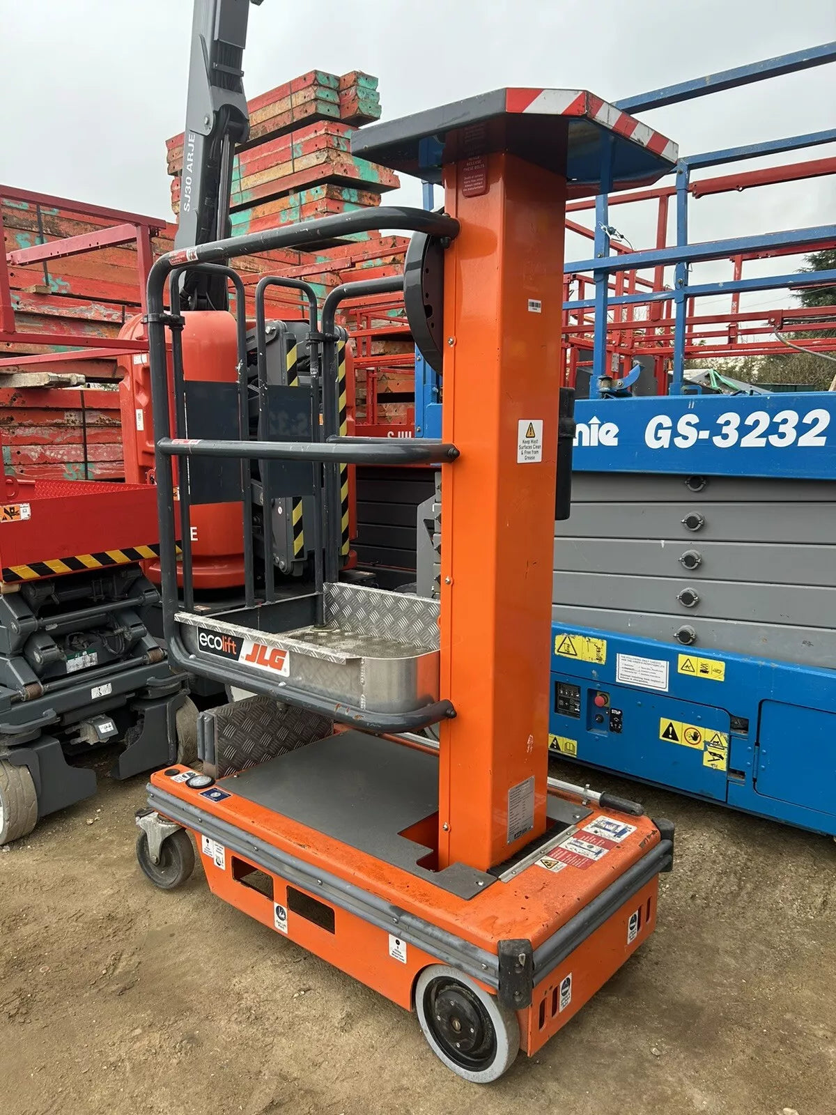 2021 ECO Lift Manual Personnel Lift Genie,Skyjack,JLG